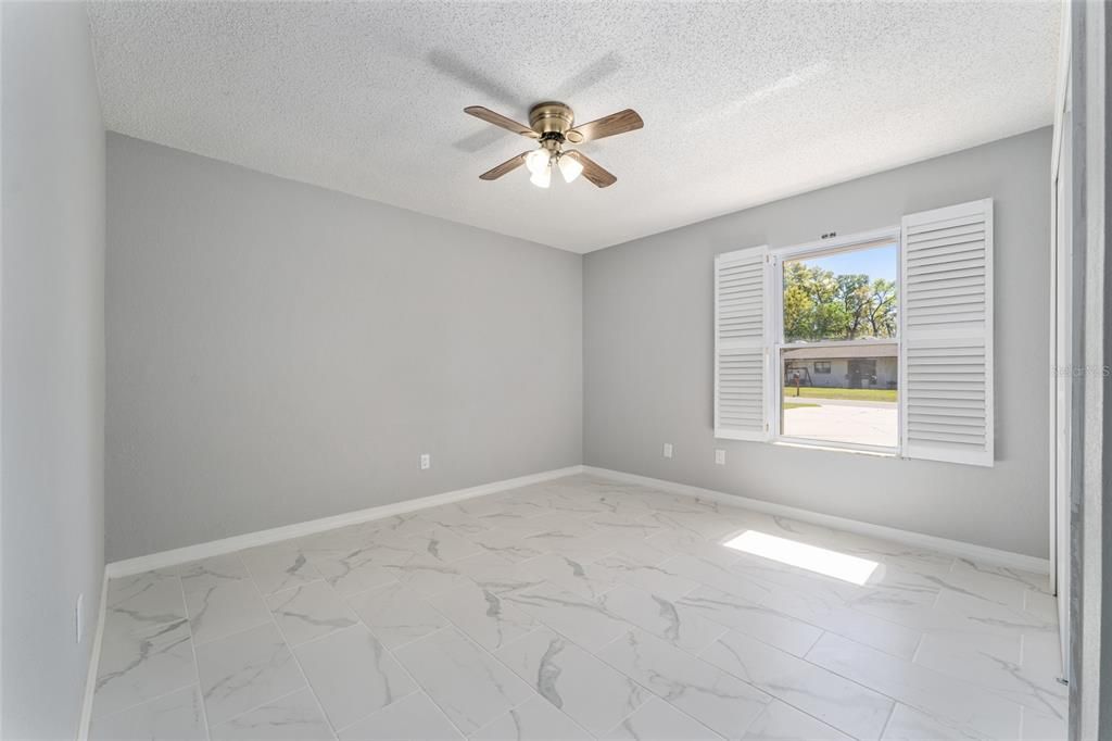 На продажу: $389,000 (3 спален, 2 ванн, 2240 Квадратных фут)