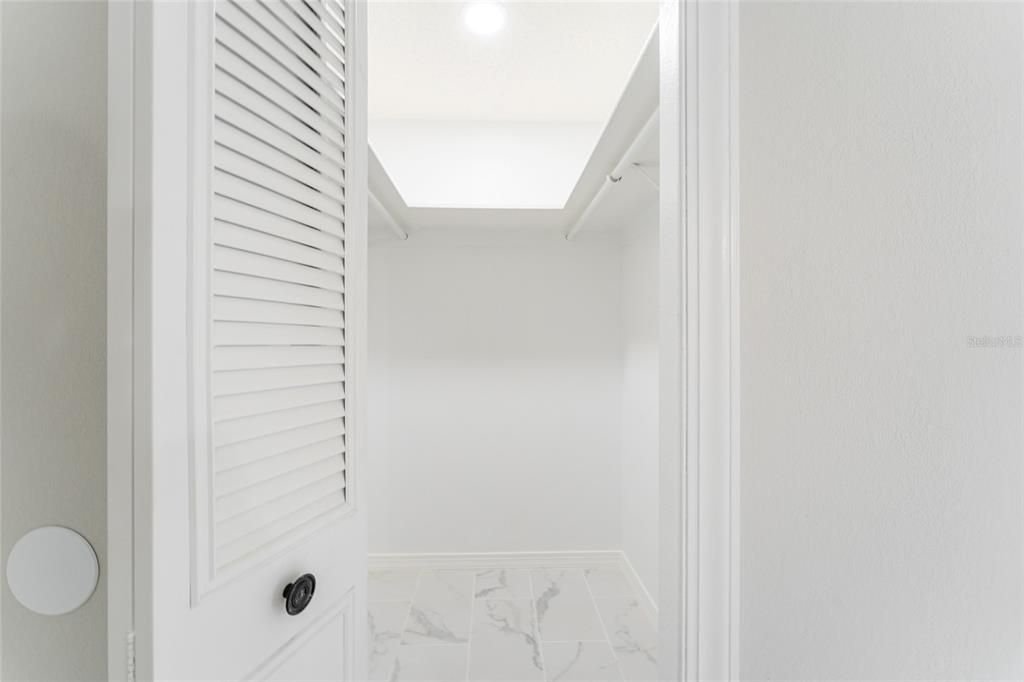 На продажу: $389,000 (3 спален, 2 ванн, 2240 Квадратных фут)