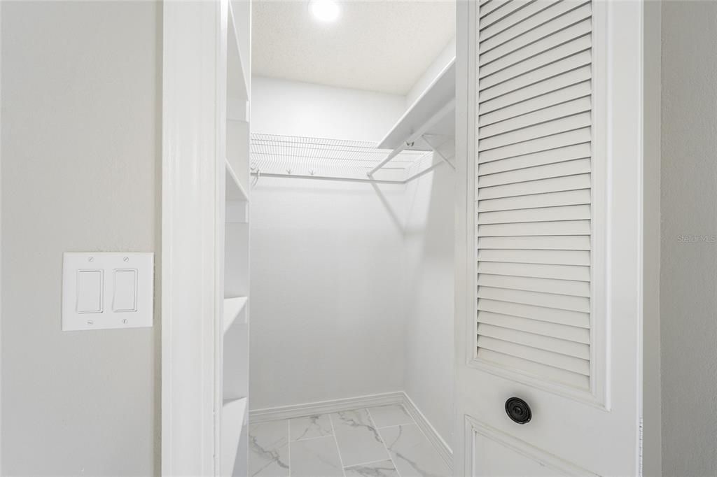 На продажу: $389,000 (3 спален, 2 ванн, 2240 Квадратных фут)