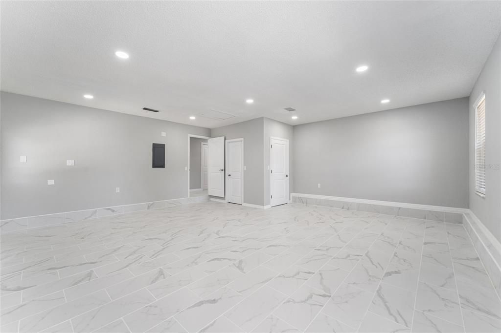 На продажу: $389,000 (3 спален, 2 ванн, 2240 Квадратных фут)