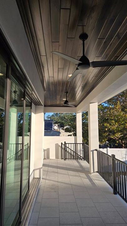 Activo con contrato: $2,349,000 (5 camas, 5 baños, 3780 Pies cuadrados)