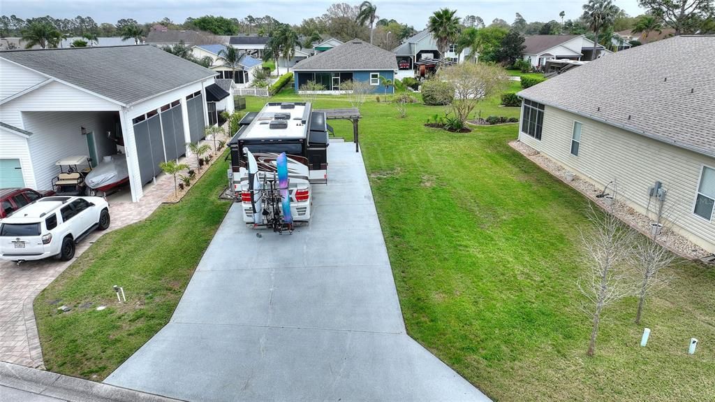 На продажу: $110,000 (0.16 acres)