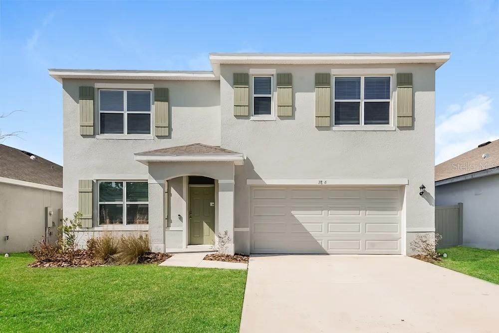 Active With Contract: $3,150 (5 beds, 3 baths, 2616 Square Feet)