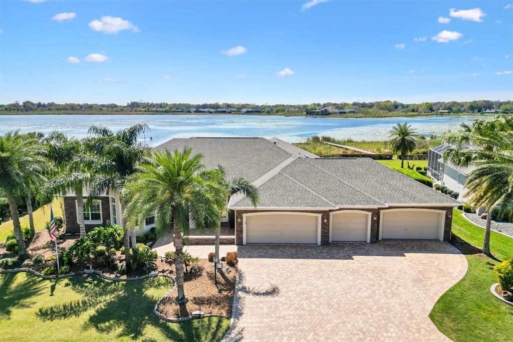 Recently Sold: $2,235,000 (5 beds, 2 baths, 4025 Square Feet)
