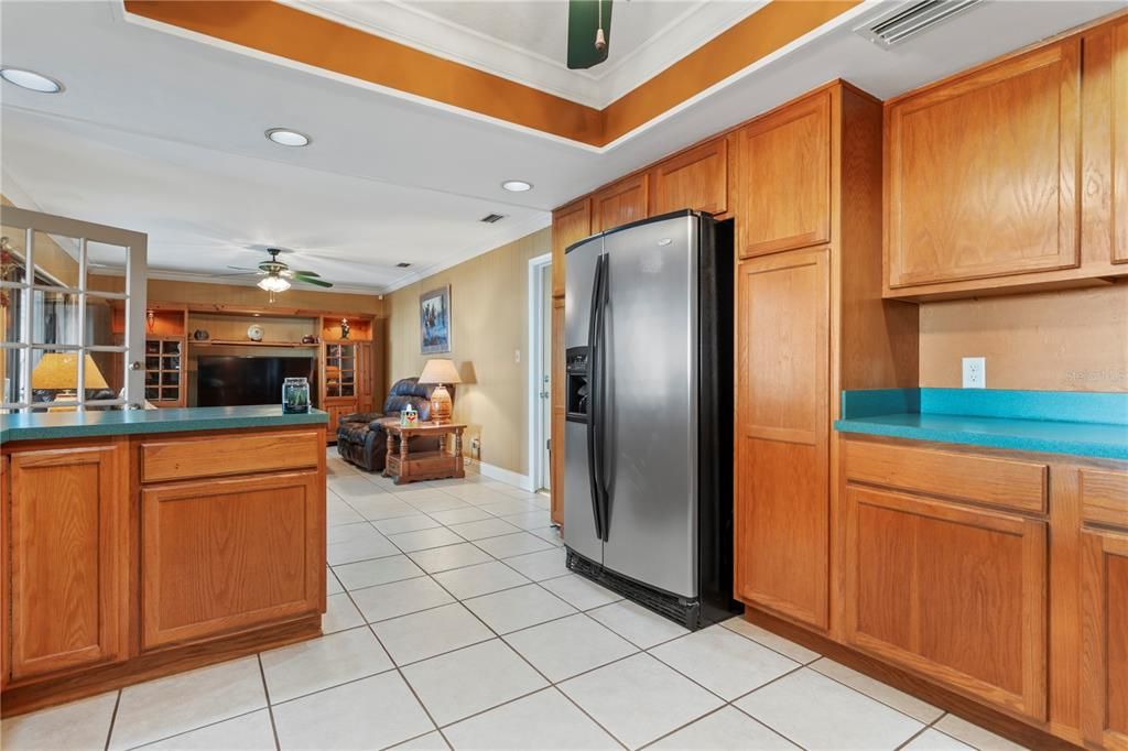 待售: $749,999 (3 贝兹, 2 浴室, 2232 平方英尺)