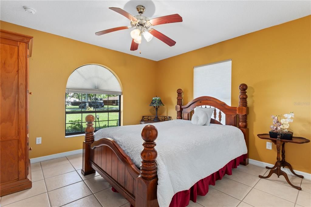 待售: $749,999 (3 贝兹, 2 浴室, 2232 平方英尺)