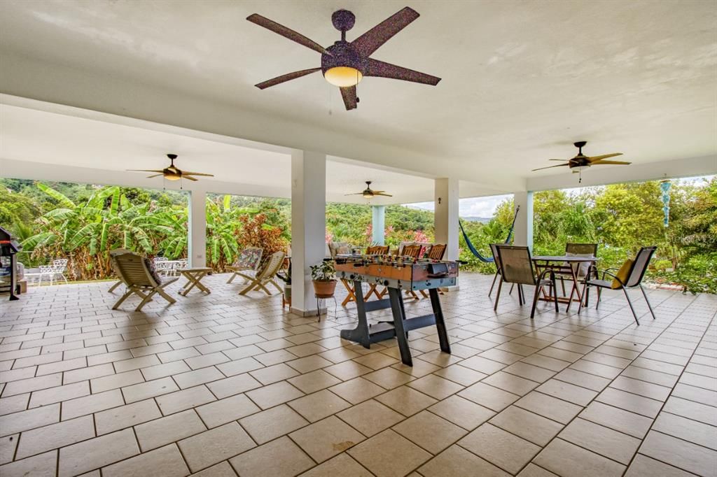 На продажу: $700,000 (5 спален, 3 ванн, 0 Квадратных фут)