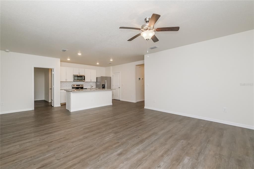Active With Contract: $2,710 (4 beds, 2 baths, 1827 Square Feet)