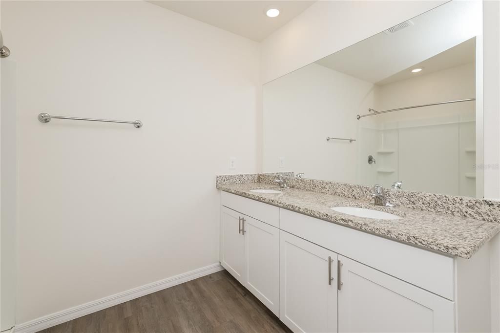 Active With Contract: $2,710 (4 beds, 2 baths, 1827 Square Feet)