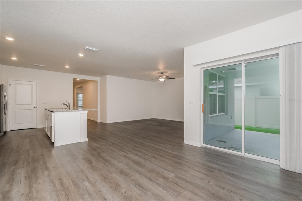 Active With Contract: $2,710 (4 beds, 2 baths, 1827 Square Feet)