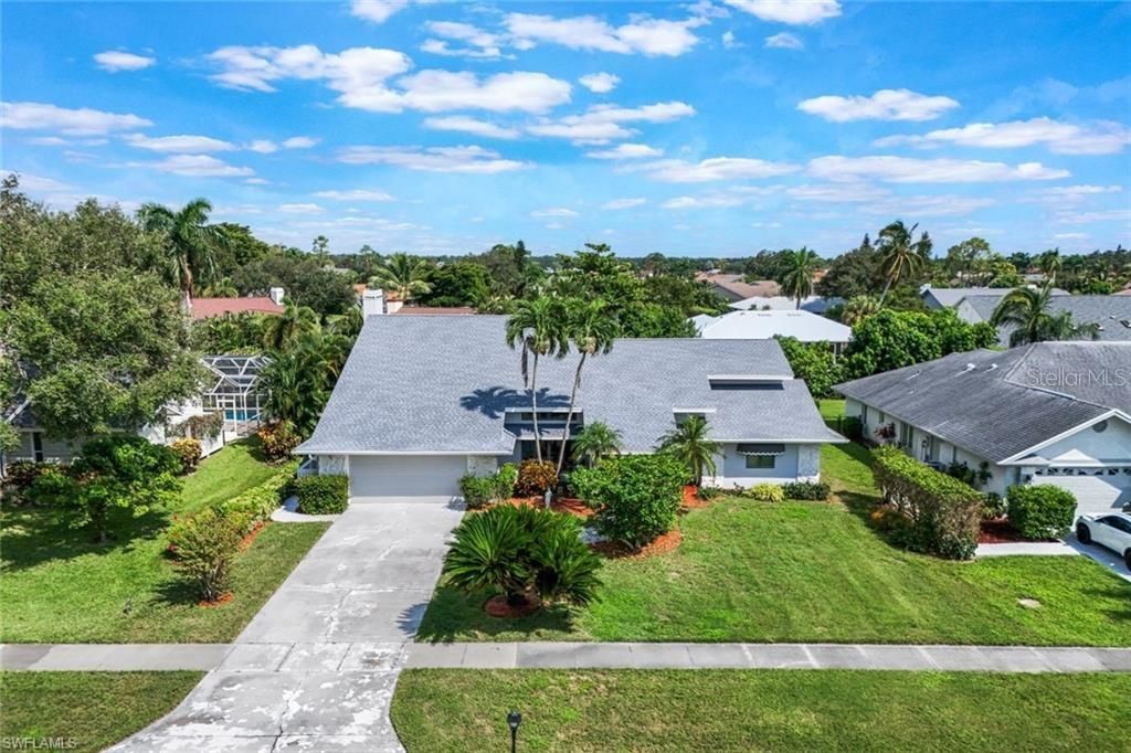 Recently Sold: $649,900 (3 beds, 2 baths, 2588 Square Feet)