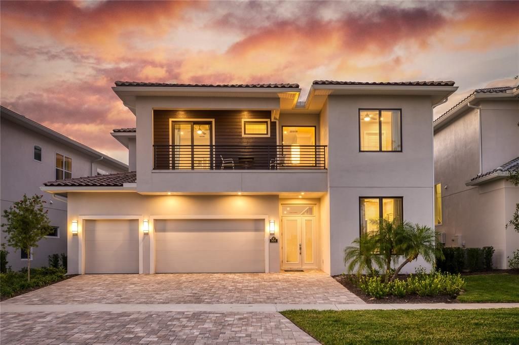 Recently Sold: $2,649,000 (8 beds, 8 baths, 5896 Square Feet)