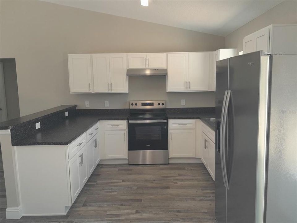 For Sale: $221,500 (3 beds, 2 baths, 1170 Square Feet)