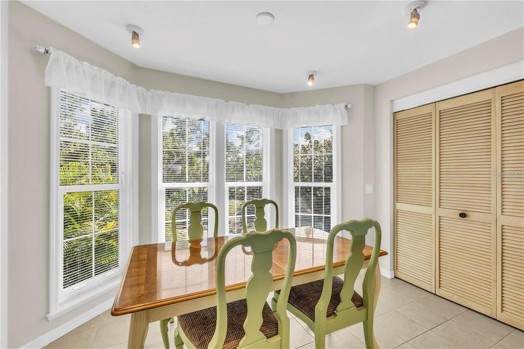 待售: $2,450,000 (3 贝兹, 3 浴室, 3057 平方英尺)