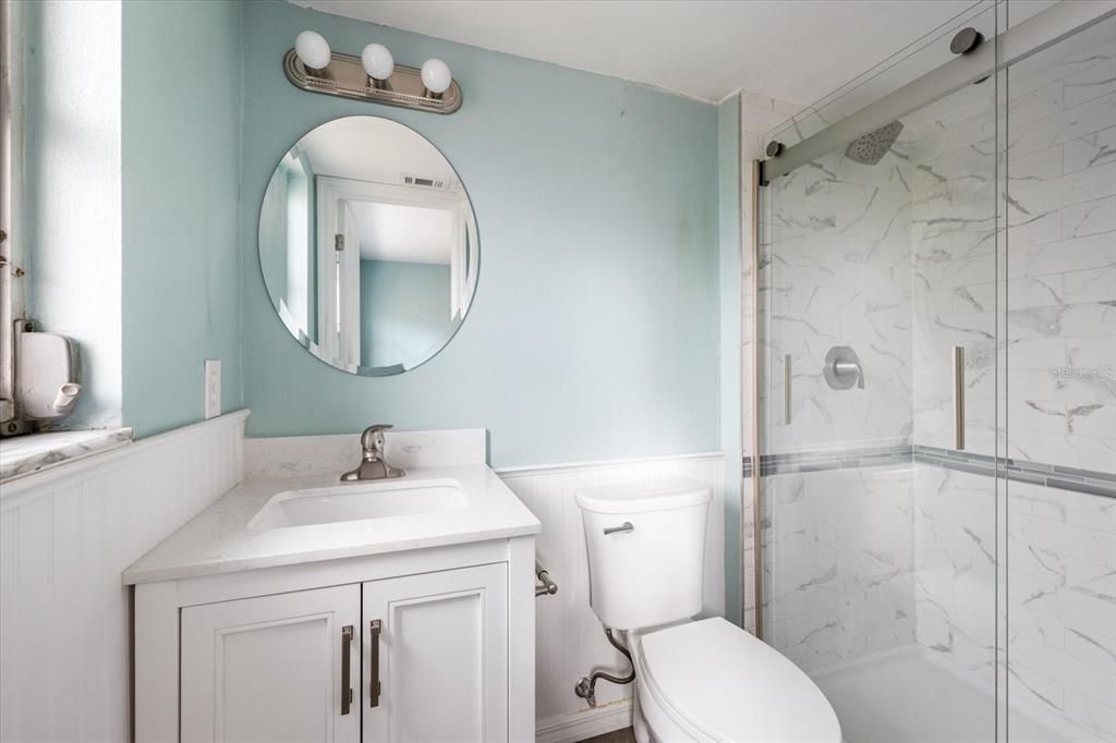 Active With Contract: $125,000 (2 beds, 2 baths, 811 Square Feet)