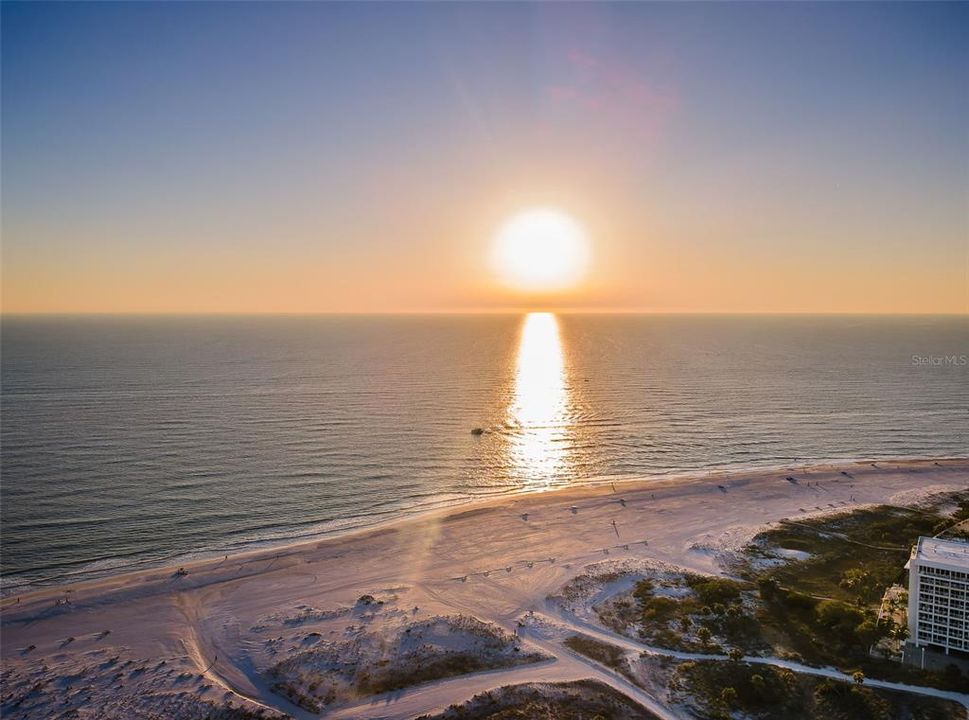 На продажу: $995,000 (3 спален, 3 ванн, 1958 Квадратных фут)