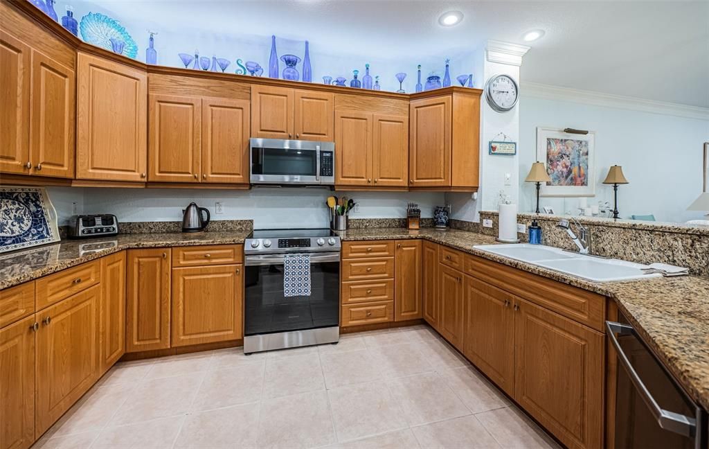 На продажу: $995,000 (3 спален, 3 ванн, 1958 Квадратных фут)