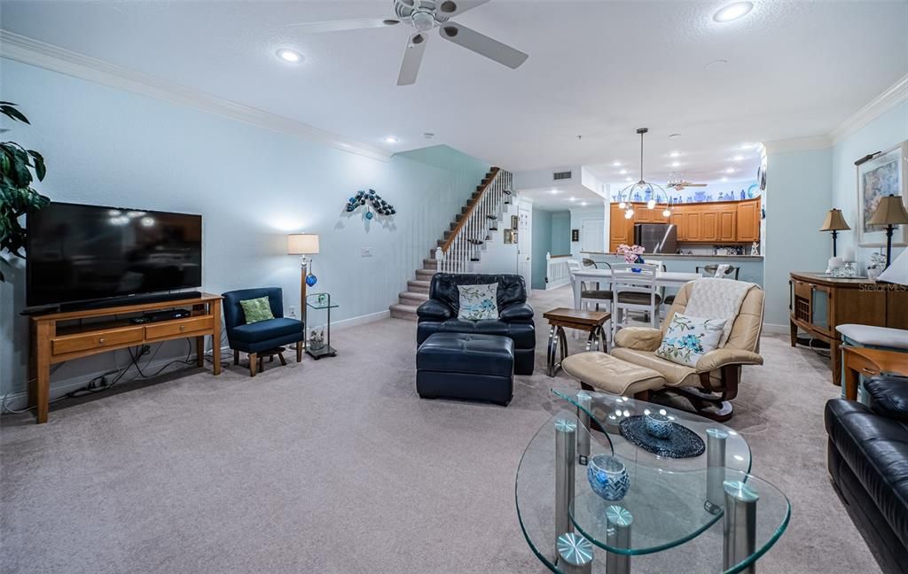 На продажу: $995,000 (3 спален, 3 ванн, 1958 Квадратных фут)