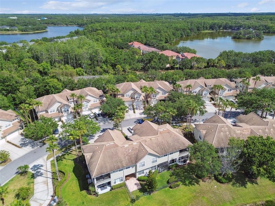 Под контрактом: $439,500 (3 спален, 2 ванн, 1792 Квадратных фут)