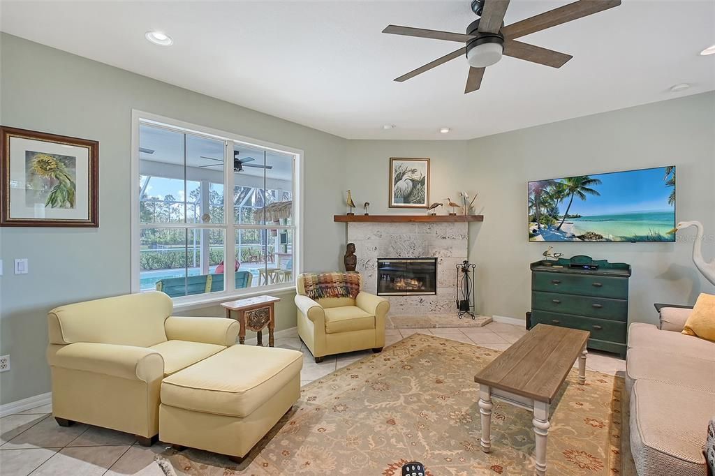 Под контрактом: $1,095,000 (4 спален, 3 ванн, 2789 Квадратных фут)