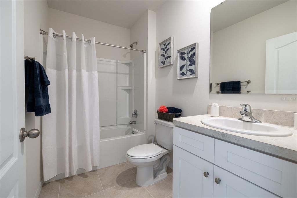 Active With Contract: $398,000 (4 beds, 2 baths, 1855 Square Feet)