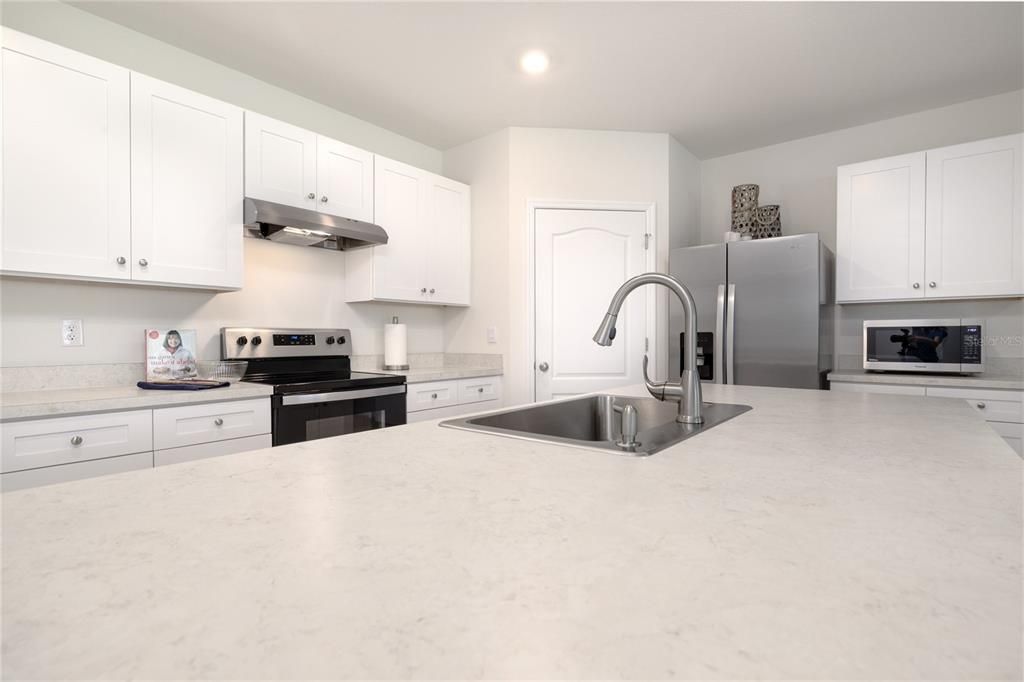 Active With Contract: $398,000 (4 beds, 2 baths, 1855 Square Feet)