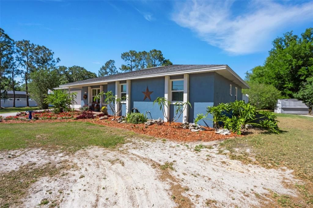 Active With Contract: $395,000 (4 beds, 2 baths, 1431 Square Feet)