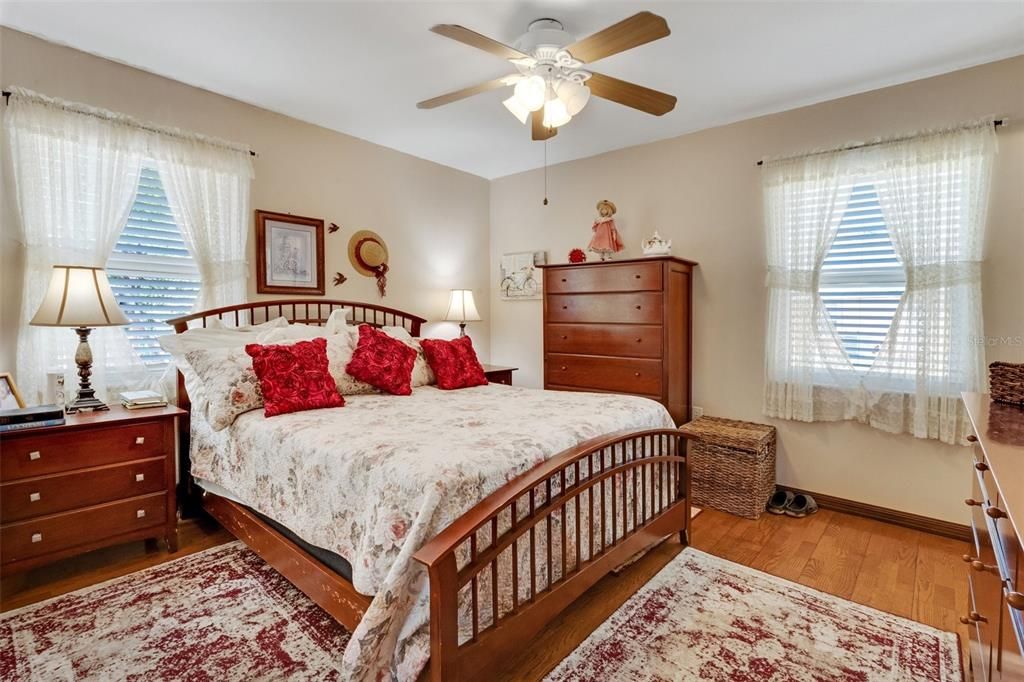 Active With Contract: $395,000 (4 beds, 2 baths, 1431 Square Feet)