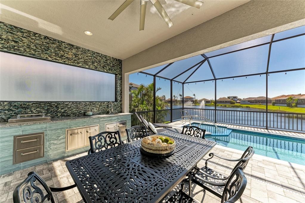 En Venta: $1,585,000 (5 camas, 4 baños, 3851 Pies cuadrados)