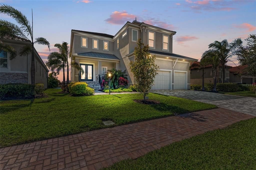 En Venta: $1,585,000 (5 camas, 4 baños, 3851 Pies cuadrados)