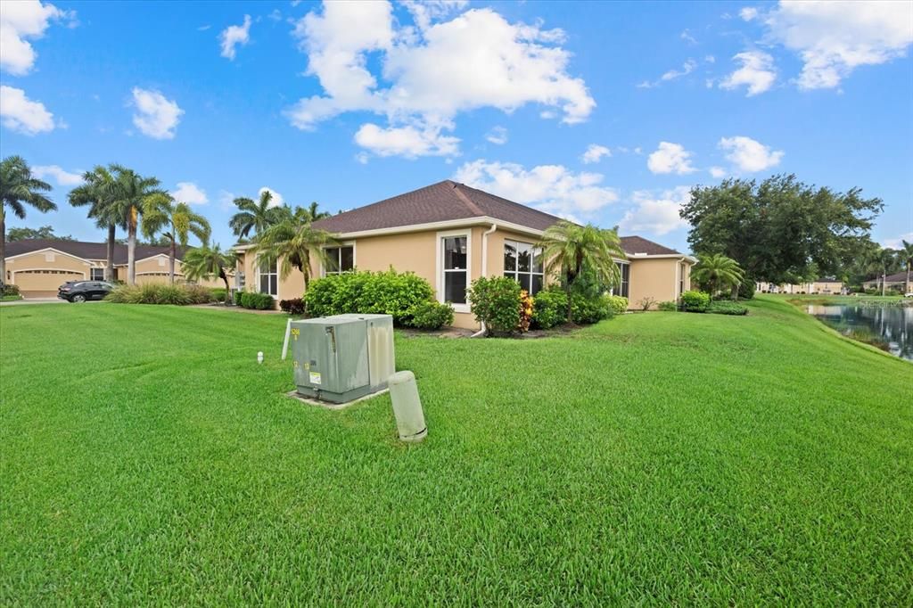 For Sale: $340,000 (3 beds, 2 baths, 1479 Square Feet)
