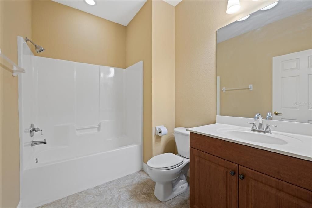 For Sale: $340,000 (3 beds, 2 baths, 1479 Square Feet)