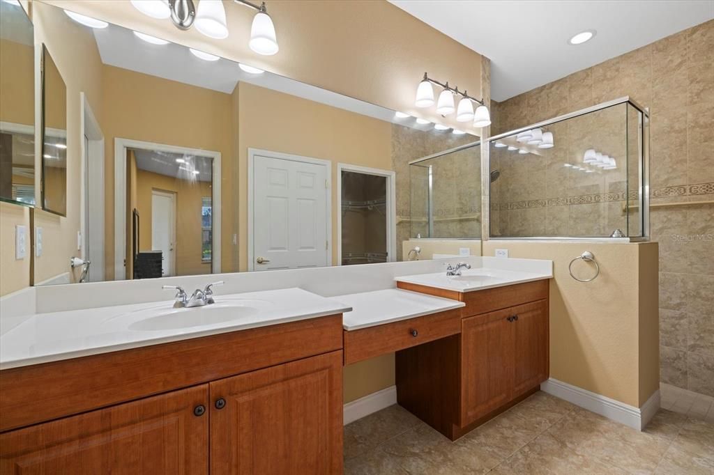 For Sale: $340,000 (3 beds, 2 baths, 1479 Square Feet)