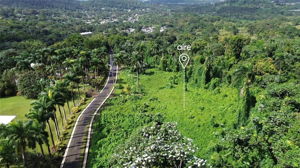 На продажу: $550,000 (12.54 acres)