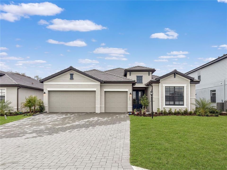 Recently Sold: $796,883 (3 beds, 3 baths, 2444 Square Feet)