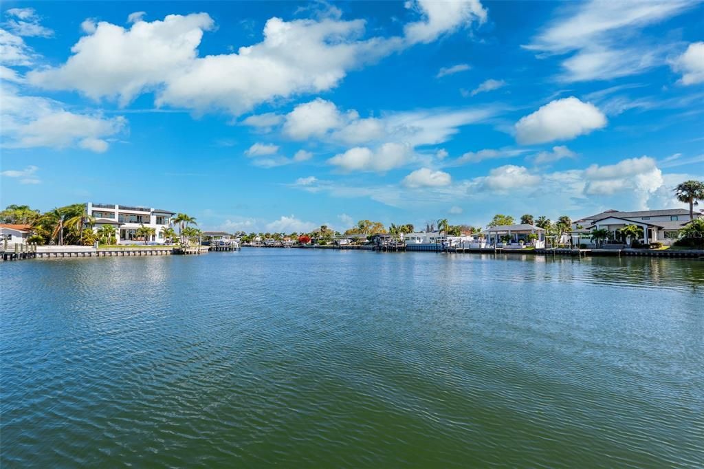 Недавно продано: $858,900 (3 спален, 2 ванн, 2186 Квадратных фут)