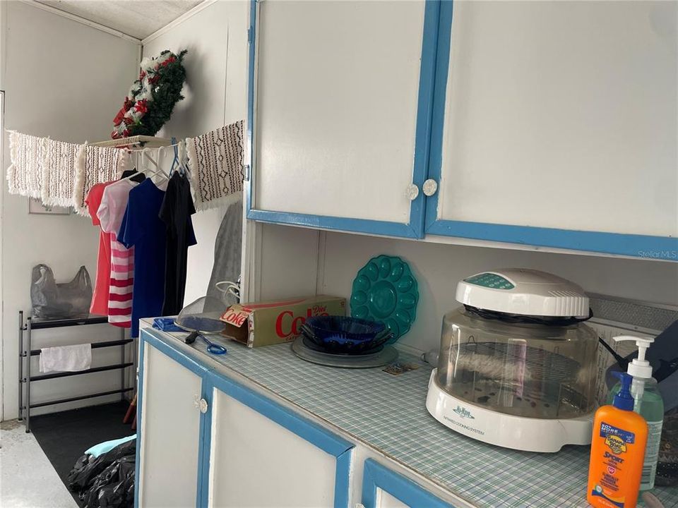 For Sale: $140,000 (2 beds, 2 baths, 840 Square Feet)