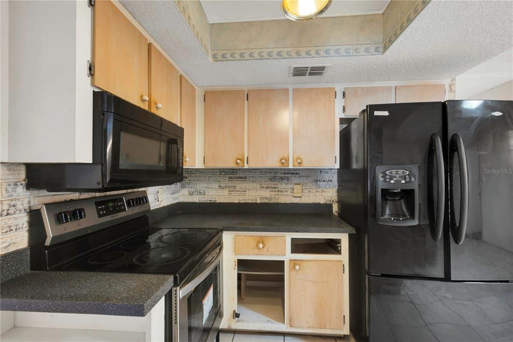 На продажу: $355,000 (3 спален, 2 ванн, 2014 Квадратных фут)