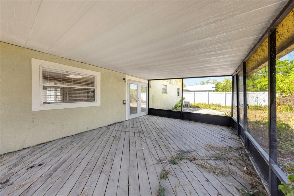 На продажу: $355,000 (3 спален, 2 ванн, 2014 Квадратных фут)