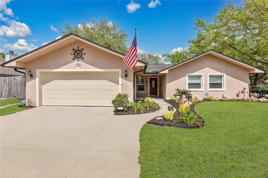 Vendido Recientemente: $429,900 (4 camas, 2 baños, 1793 Pies cuadrados)