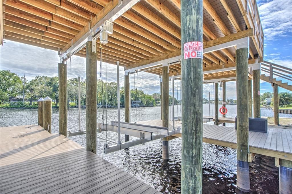 For Sale: $3,600,000 (0.64 acres)
