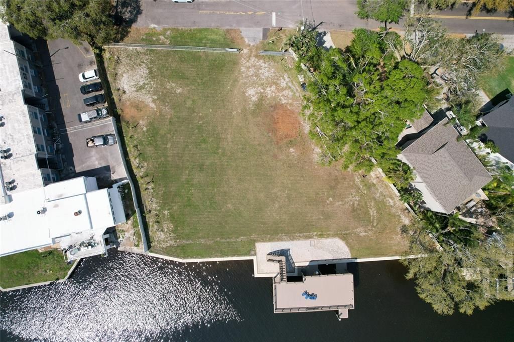 For Sale: $3,600,000 (0.64 acres)