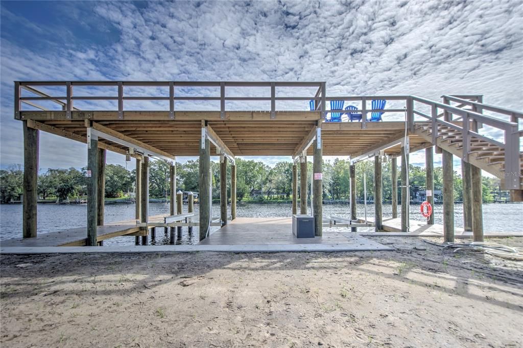 For Sale: $3,600,000 (0.64 acres)