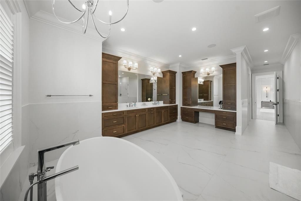 En Venta: $22,500,000 (6 camas, 7 baños, 9243 Pies cuadrados)
