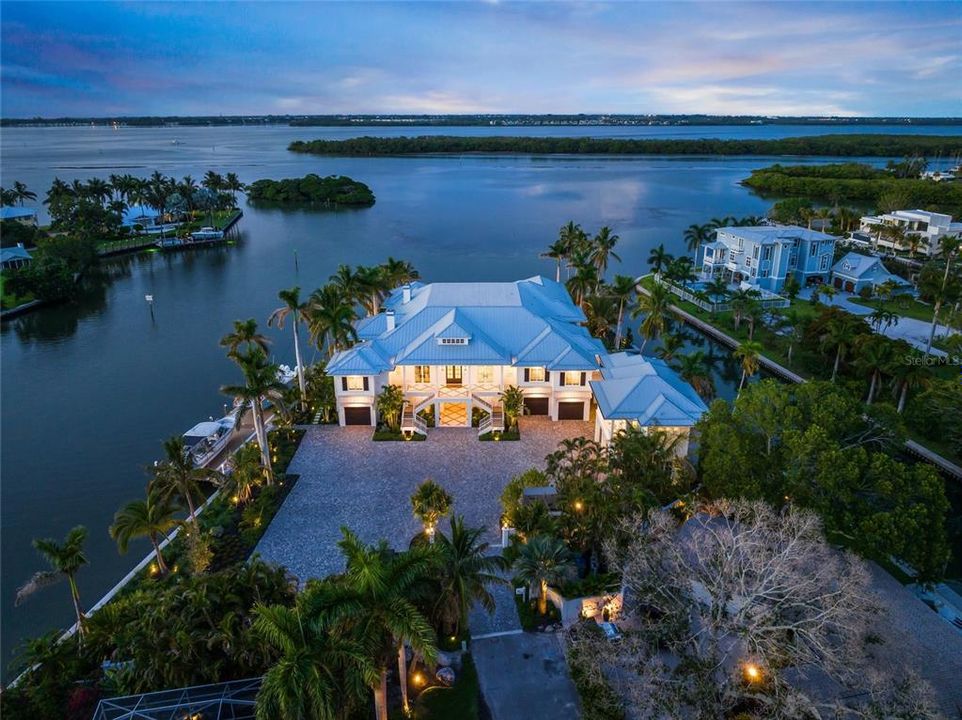 En Venta: $22,500,000 (6 camas, 7 baños, 9243 Pies cuadrados)