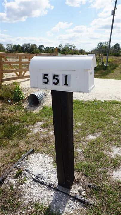 На продажу: $55,000 (1.14 acres)