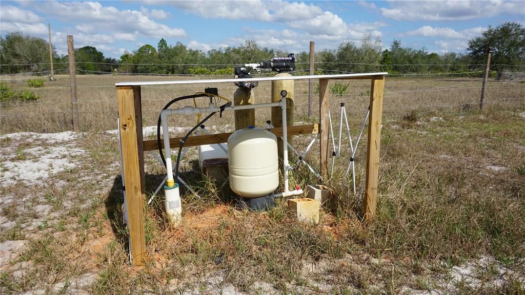 На продажу: $55,000 (1.14 acres)