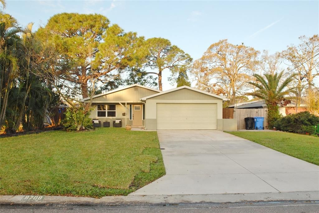 Your new waterfront home in Rivera Bay