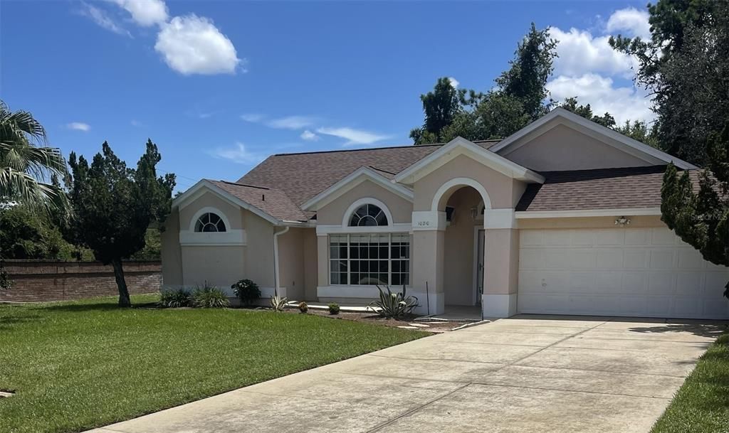 For Sale: $315,000 (3 beds, 2 baths, 1757 Square Feet)