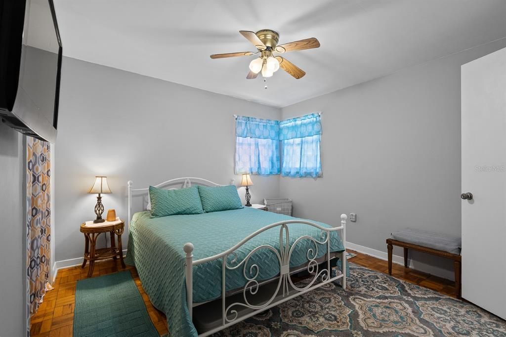 На продажу: $319,777 (4 спален, 3 ванн, 2317 Квадратных фут)